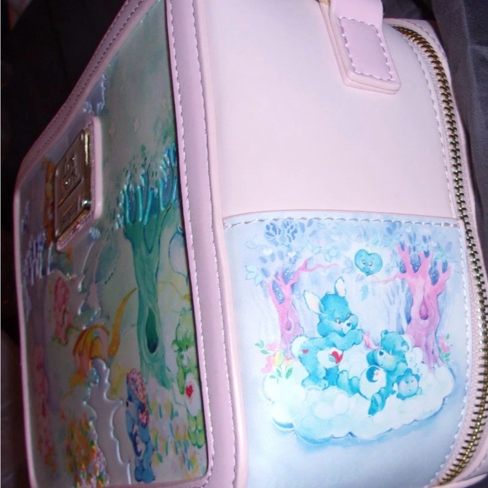 NWT- Care Bears/ Carebear Cousins Loungefly Lunchbox crossbody and Cardholder - Picture 15 of 16